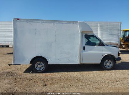 Lot #3053067146 2011 CHEVROLET EXPRESS CUTAWAY WORK VAN