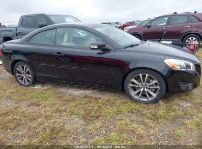 Lot #2995299972 2012 VOLVO C70 T5