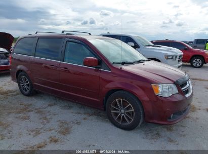 Lot #2994067821 2017 DODGE GRAND CARAVAN SXT