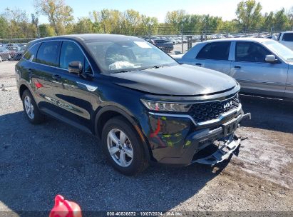 Lot #2992830047 2022 KIA SORENTO LX