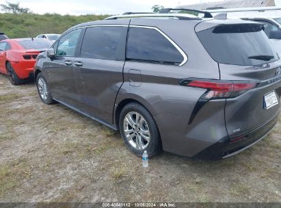 Lot #2989127301 2023 TOYOTA SIENNA PLATINUM