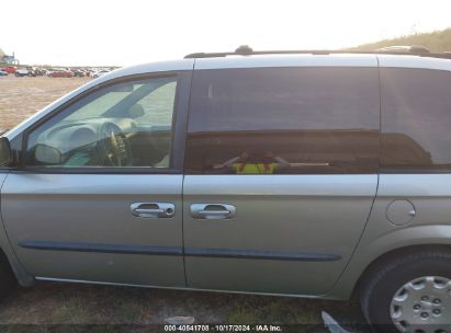 Lot #2995283633 2003 CHRYSLER VOYAGER LX