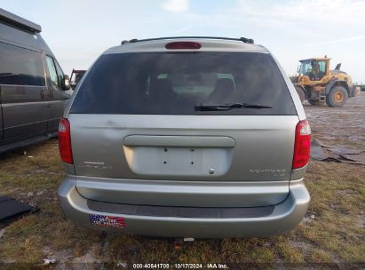 Lot #2995283633 2003 CHRYSLER VOYAGER LX