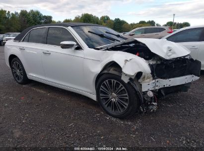 Lot #2996533884 2014 CHRYSLER 300C AWD