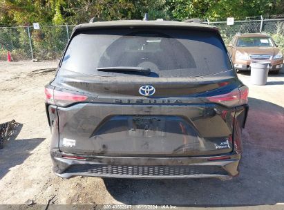 Lot #3050480779 2022 TOYOTA SIENNA XSE