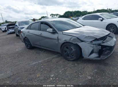 Lot #2990349154 2022 HYUNDAI ELANTRA SEL