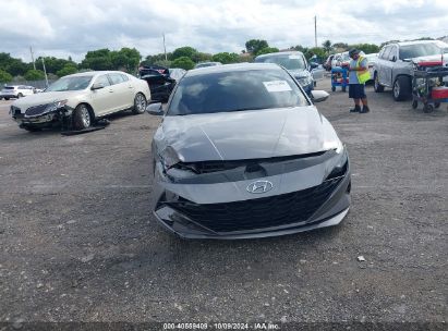 Lot #2990349154 2022 HYUNDAI ELANTRA SEL