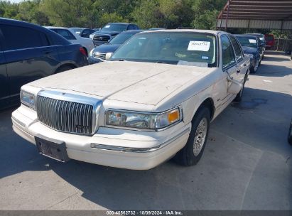 Lot #2992829750 1995 LINCOLN TOWN CAR CARTIER