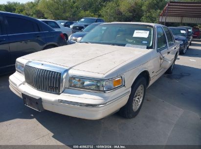 Lot #2992829750 1995 LINCOLN TOWN CAR CARTIER