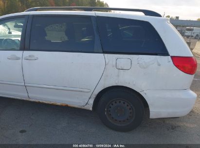 Lot #2996533707 2007 TOYOTA SIENNA LE