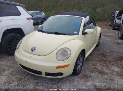 Lot #2996533701 2006 VOLKSWAGEN NEW BEETLE 2.5