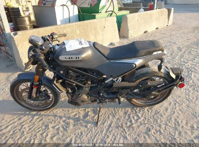 Lot #3035090797 2022 HUSQVARNA VITPILEN 401/SVARTPILEN 401