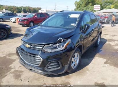 Lot #2995299170 2020 CHEVROLET TRAX FWD LT