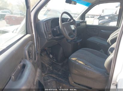 Lot #3053068446 2002 CHEVROLET EXPRESS COMM CUTAWAY