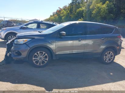 Lot #2995299141 2017 FORD ESCAPE SE