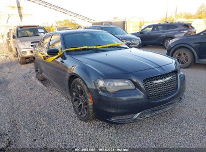 Lot #2992817674 2019 CHRYSLER 300 TOURING