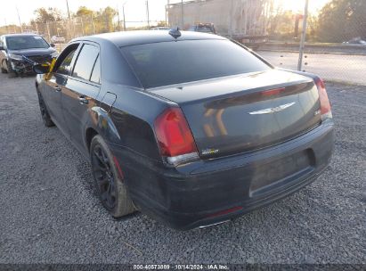 Lot #2992817674 2019 CHRYSLER 300 TOURING