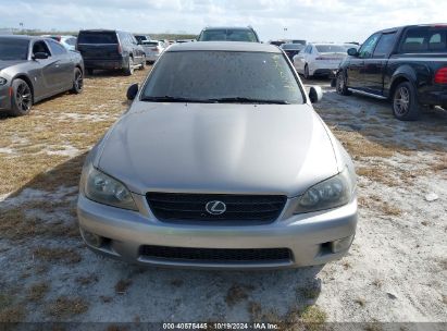 Lot #3019655819 2003 LEXUS IS 300