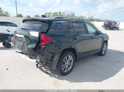 Lot #2992819617 2022 GMC TERRAIN FWD SLT