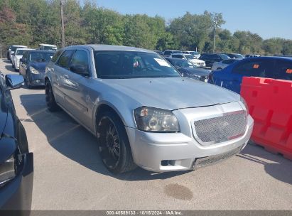 Lot #2992829700 2005 DODGE MAGNUM SE