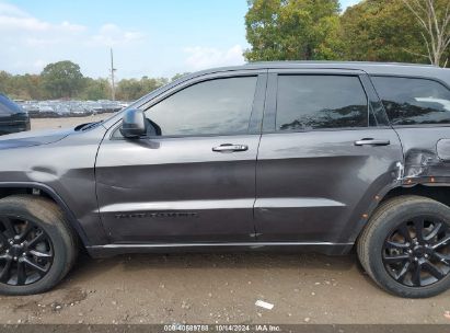 Lot #2995299277 2020 JEEP GRAND CHEROKEE ALTITUDE 4X4