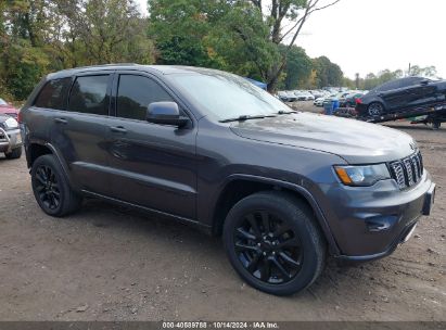 Lot #2995299277 2020 JEEP GRAND CHEROKEE ALTITUDE 4X4