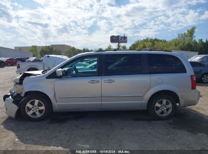 Lot #3018513895 2009 DODGE GRAND CARAVAN SXT