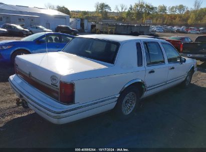 Lot #2995299517 1994 LINCOLN TOWN CAR EXECUTIVE