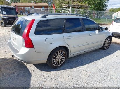 Lot #2995299480 2009 VOLVO V50 2.4I