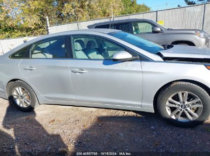 Lot #3035086316 2017 HYUNDAI SONATA SE