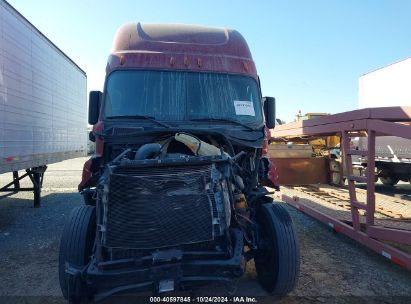 Lot #2992830221 2017 FREIGHTLINER CASCADIA 125