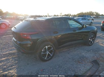 Lot #2992824004 2024 CHEVROLET TRAX FWD 1RS