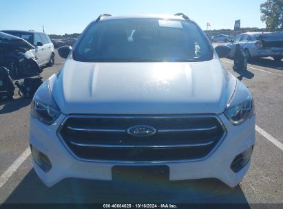 Lot #2990356851 2017 FORD ESCAPE SE