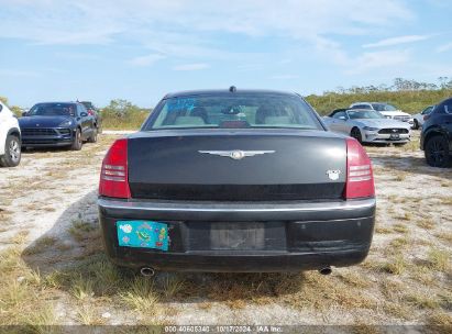 Lot #2995298643 2005 CHRYSLER 300C