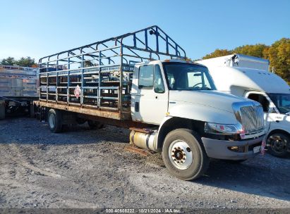 Lot #3052076593 2011 INTERNATIONAL 4000 4400