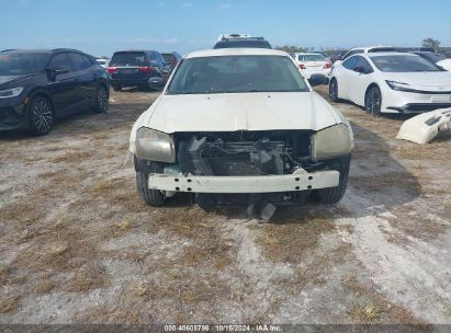 Lot #2995282542 2005 DODGE MAGNUM SE