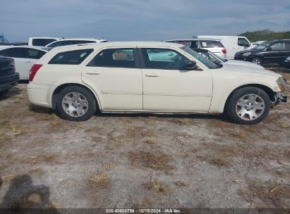 Lot #2995282542 2005 DODGE MAGNUM SE