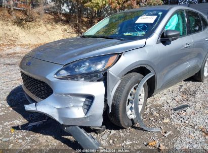 Lot #2995298932 2022 FORD ESCAPE SE