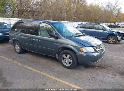 Lot #2992824208 2006 DODGE GRAND CARAVAN SXT