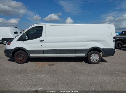 Lot #3037521694 2022 FORD E-TRANSIT-350