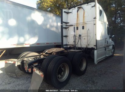 Lot #2992829951 2016 FREIGHTLINER CASCADIA 125