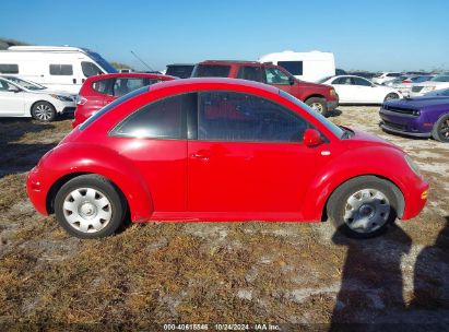 Lot #2995282374 2002 VOLKSWAGEN NEW BEETLE GLS