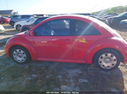 Lot #2995282374 2002 VOLKSWAGEN NEW BEETLE GLS