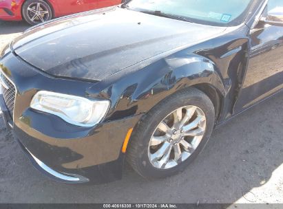 Lot #2996536438 2018 CHRYSLER 300 LIMITED AWD