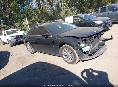 Lot #3025490608 2018 CHRYSLER 300 TOURING AWD