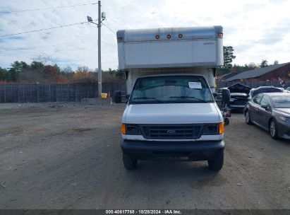 Lot #2992816930 2005 FORD E-450 CUTAWAY STANDARD