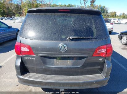 Lot #2996536424 2011 VOLKSWAGEN ROUTAN SE