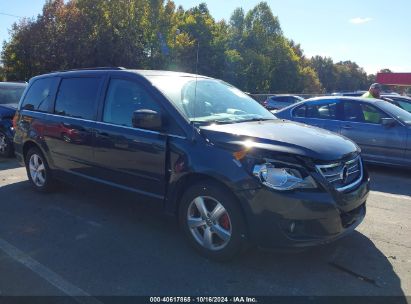 Lot #2996536424 2011 VOLKSWAGEN ROUTAN SE