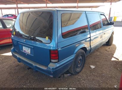 Lot #3053067104 1995 DODGE GRAND CARAVAN SE