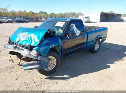 Lot #3056070597 1995 CHEVROLET S TRUCK S10